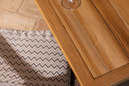 juniper 90x90 table teakwood detail top